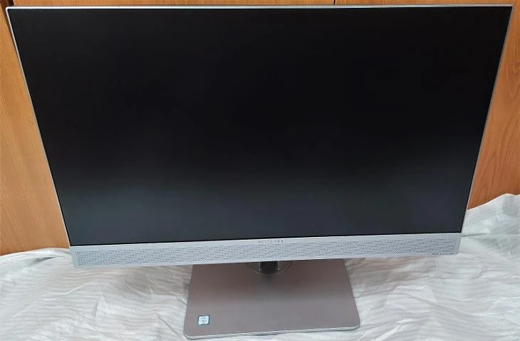 HP ELITEONE 800 G3 23.8-IN TOUCH AIO — настолен компютър