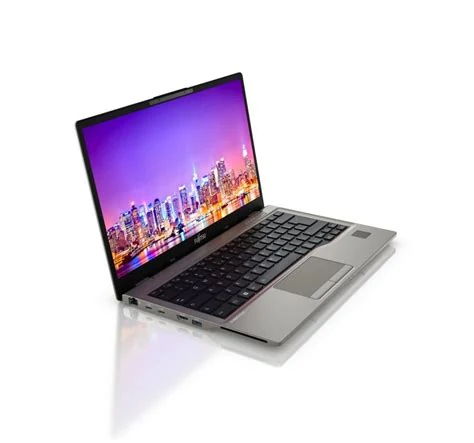 FUJITSU LIFEBOOK U7413 — рециклиран лаптоп